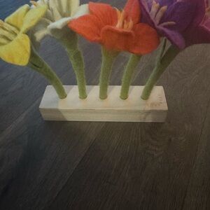 Vibrant Felt Flower Set for Kids